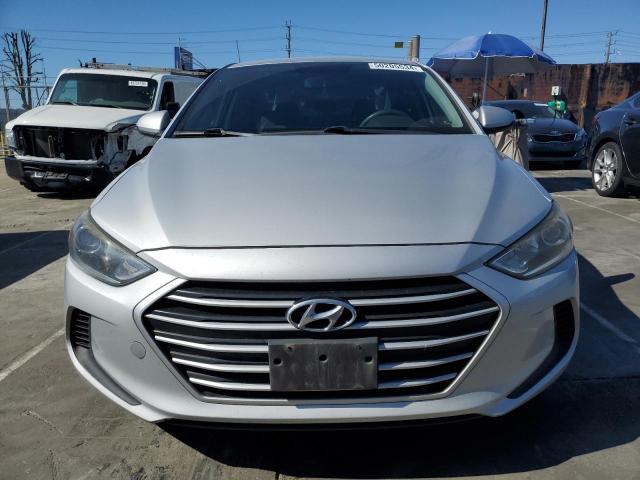 KMHD74LF2HU083998 - 2017 HYUNDAI ELANTRA SE SILVER photo 5