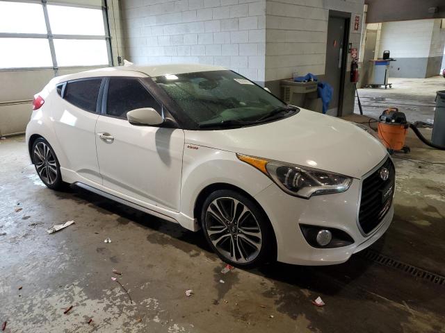 KMHTC6AE5GU282877 - 2016 HYUNDAI VELOSTER TURBO WHITE photo 4