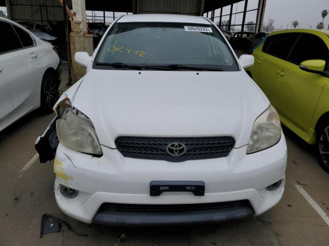 2T1KR32E08C711305 - 2008 TOYOTA COROLLA MA XR WHITE photo 5