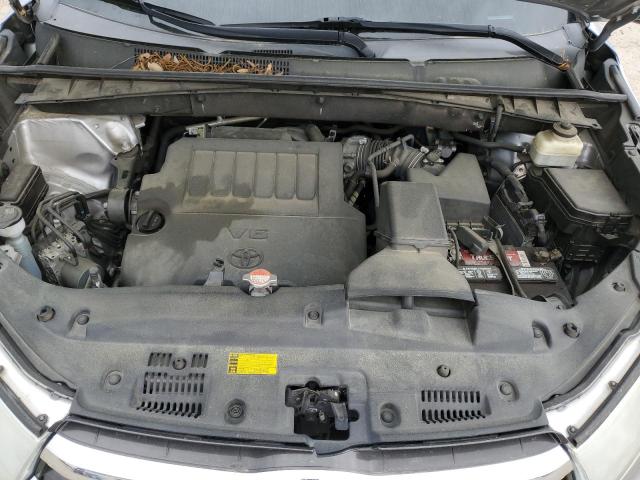 5TDKKRFH7GS133205 - 2016 TOYOTA HIGHLANDER XLE SILVER photo 12