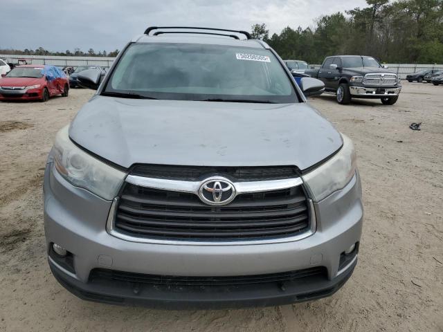 5TDKKRFH7GS133205 - 2016 TOYOTA HIGHLANDER XLE SILVER photo 5
