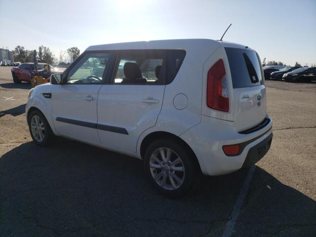 KNDJT2A55C7358644 - 2012 KIA SOUL WHITE photo 2