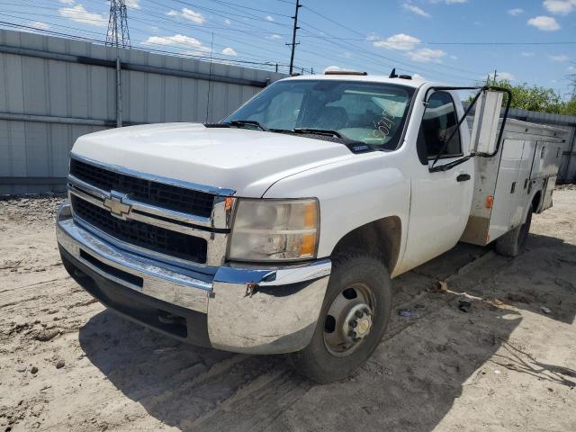 1GBJC34K57E516235 - 2007 CHEVROLET SILVERADO C3500 WHITE photo 1