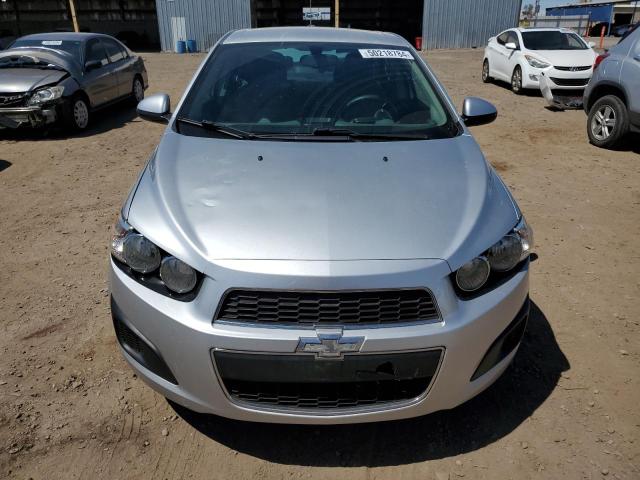 1G1JA5SH4G4174733 - 2016 CHEVROLET SONIC LS SILVER photo 5