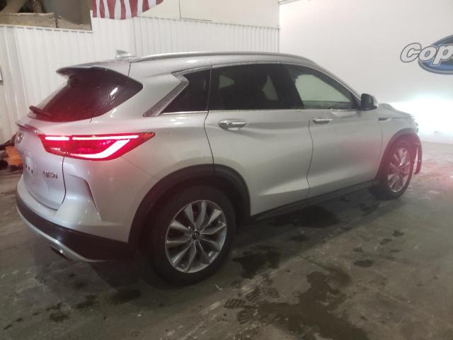 3PCAJ5BBXMF119145 - 2021 INFINITI QX50 LUXE WHITE photo 3