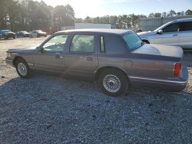 1LNLM81W8TY690651 - 1996 LINCOLN TOWN CAR EXECUTIVE Silber Foto 2