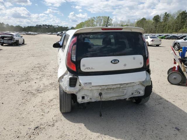 KNDJN2A22H7451452 - 2017 KIA SOUL WHITE photo 6