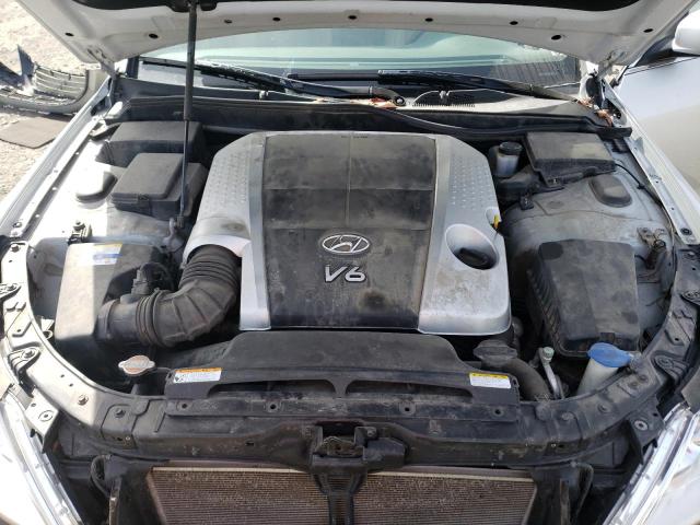 KMHGC4DE3BU135998 - 2011 HYUNDAI GENESIS 3.8L SILVER photo 11