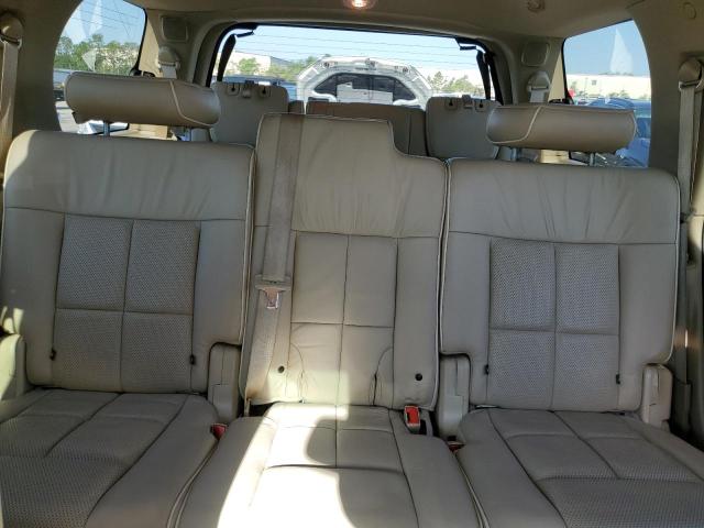 5LMFU27507LJ09779 - 2007 LINCOLN NAVIGATOR თეთრი ფოტო 10