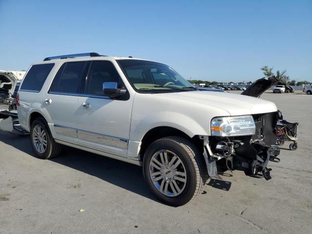 5LMFU27507LJ09779 - 2007 LINCOLN NAVIGATOR თეთრი ფოტო 4