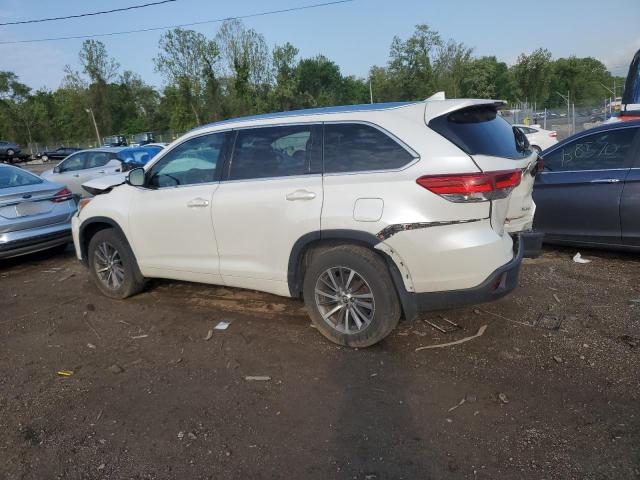 5TDJZRFH1HS456013 - 2017 TOYOTA HIGHLANDER SE WHITE photo 2