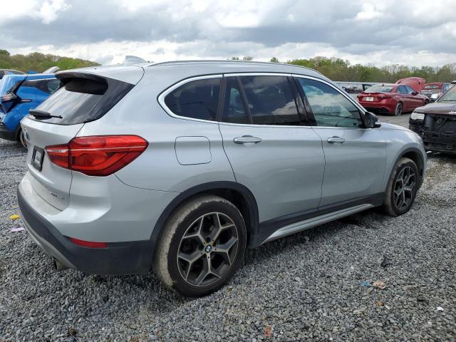 WBXHT3C30J3H31860 - 2018 BMW X1 XDRIVE28I SILVER photo 3