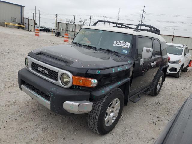 2010 TOYOTA FJ CRUISER, 