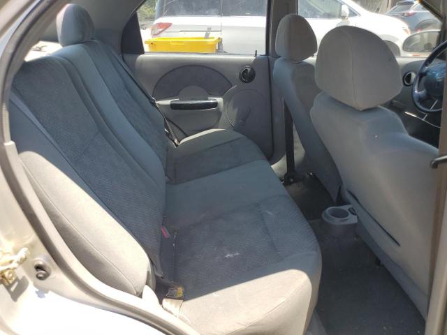 KL1TD52645B307531 - 2005 CHEVROLET AVEO BASE SILVER photo 10