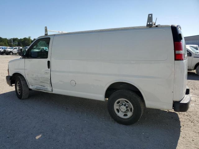 1GCWGAFG0K1369552 - 2019 CHEVROLET EXPRESS G2 WHITE photo 2