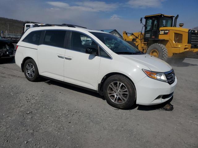 5FNRL5H68DB067389 - 2013 HONDA ODYSSEY EXL WHITE photo 4