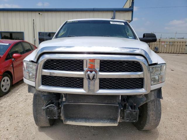 3C6UR5DL8GG328742 - 2016 RAM 2500 SLT თეთრი ფოტო 5
