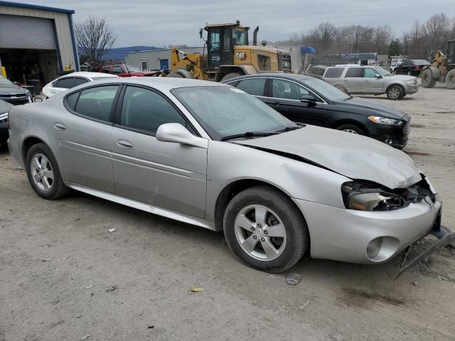 2G2WP552181129186 - 2008 PONTIAC GRAND PRIX SILVER photo 4