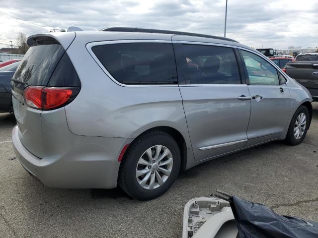 2C4RC1BG8HR744445 - 2017 CHRYSLER PACIFICA TOURING L SILVER photo 3