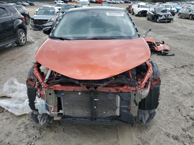 NMTKHMBX3LR107319 - 2020 TOYOTA C-HR XLE ORANGE photo 5