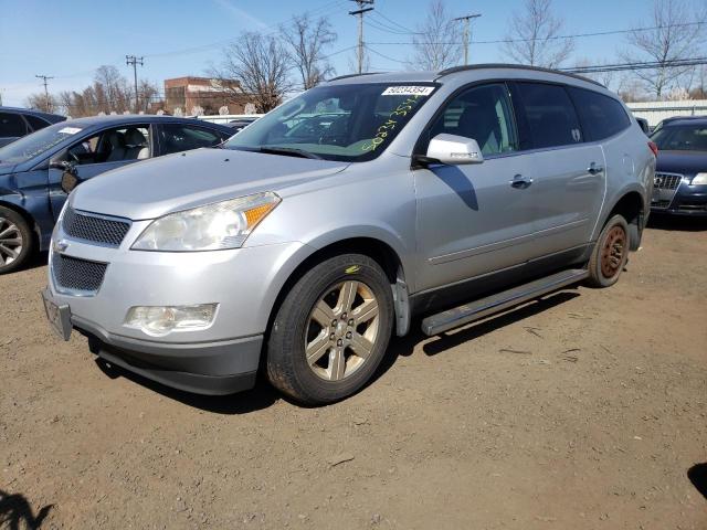 1GNKVGED8BJ383186 - 2011 CHEVROLET TRAVERSE LT SILVER photo 1