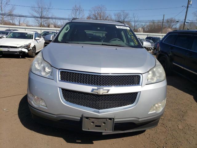 1GNKVGED8BJ383186 - 2011 CHEVROLET TRAVERSE LT SILVER photo 5