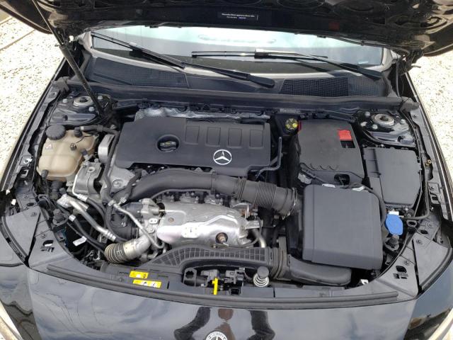 WDD3G4EB3KW010599 - 2019 MERCEDES-BENZ A 220 BLACK photo 11