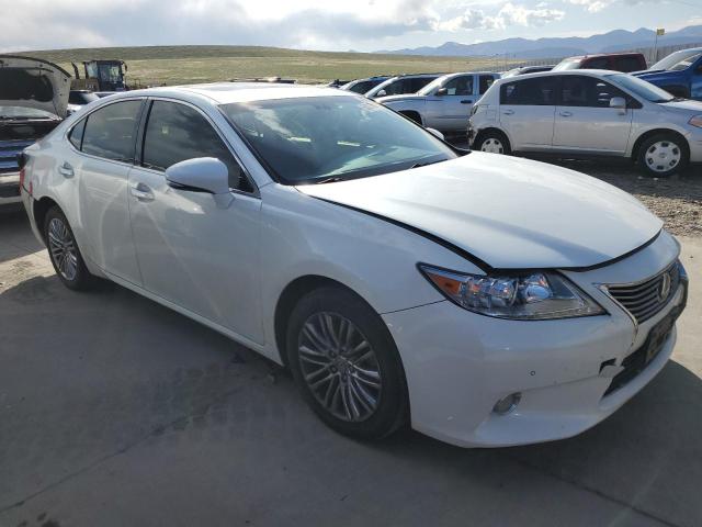 JTHBK1GGXD2053938 - 2013 LEXUS ES 350 WHITE photo 4