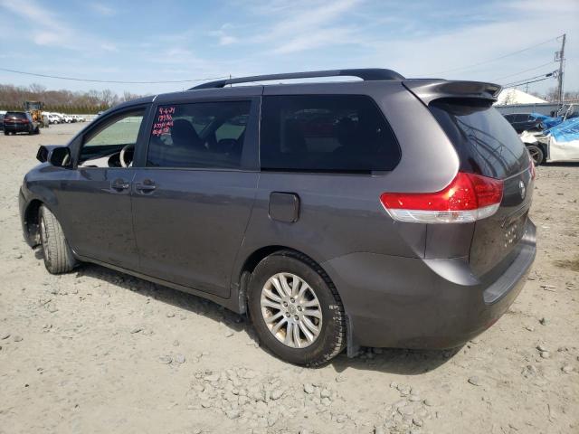 5TDYK3DC1BS155255 - 2011 TOYOTA SIENNA XLE GRAY photo 2