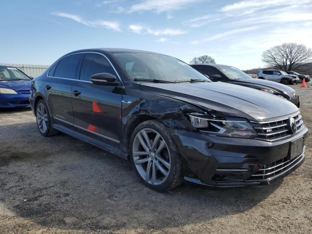 1VWDT7A34HC038316 - 2017 VOLKSWAGEN PASSAT R-LINE Schwarz Foto 4