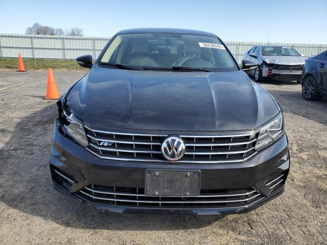 1VWDT7A34HC038316 - 2017 VOLKSWAGEN PASSAT R-LINE Schwarz Foto 5