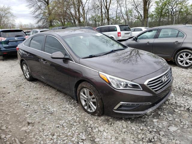 5NPE24AF6FH218305 - 2015 HYUNDAI SONATA SE BROWN photo 4