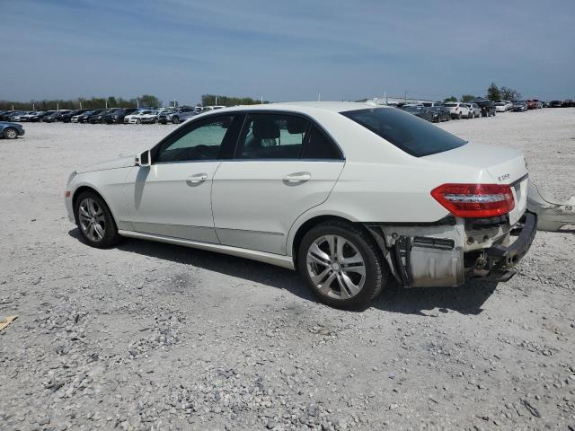 WDDHF8HB7BA430987 - 2011 MERCEDES-BENZ E 350 4MATIC WHITE photo 2