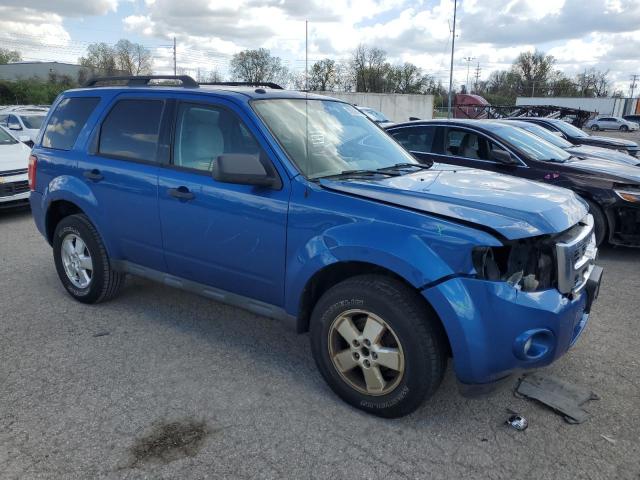 1FMCU9DG7CKB03708 - 2012 FORD ESCAPE XLT BLUE photo 4