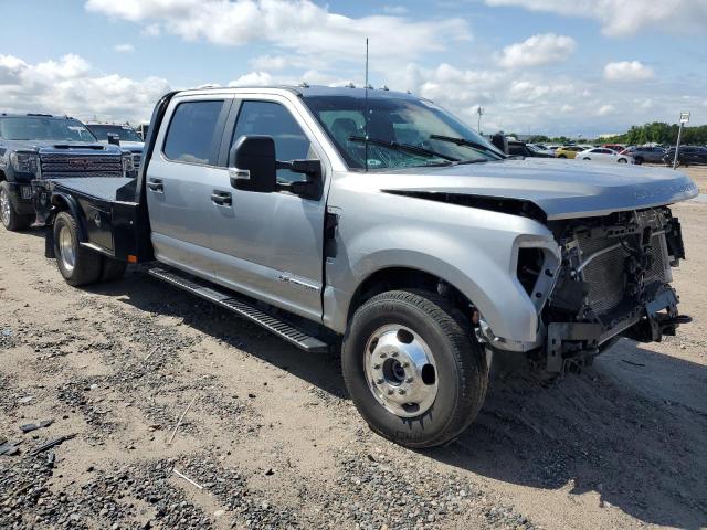 1FT8W3DT6NEC86146 - 2022 FORD F350 SUPER DUTY SILVER photo 4