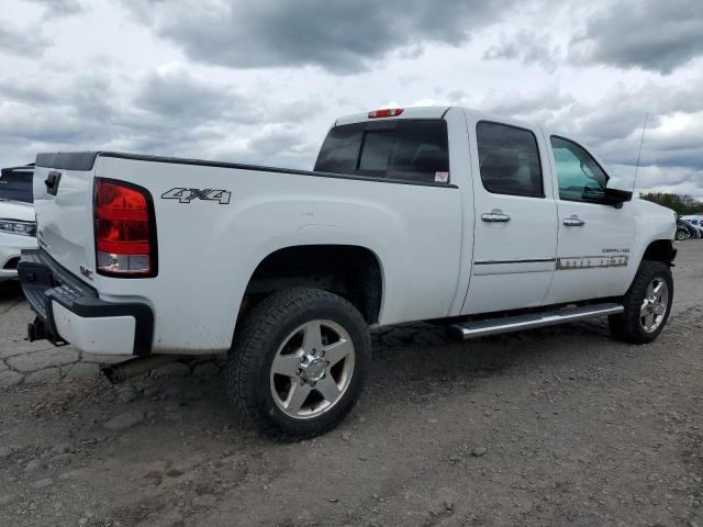 1GT125EG7CF138217 - 2012 GMC SIERRA K2500 DENALI WHITE photo 3