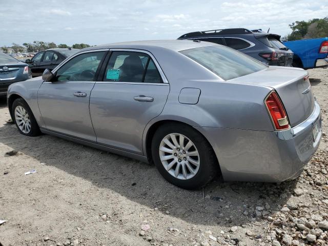 2C3CCAAG2DH743092 - 2013 CHRYSLER 300 SILVER photo 2