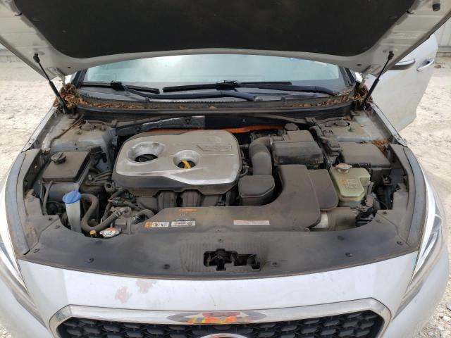 KMHE24L15GA015573 - 2016 HYUNDAI SONATA HYBRID SILVER photo 11