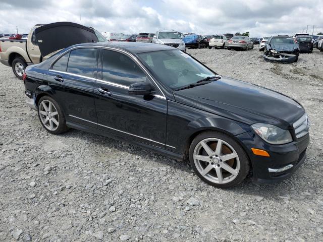 WDDGF5HB8DA853865 - 2013 MERCEDES-BENZ C 350 BLACK photo 4