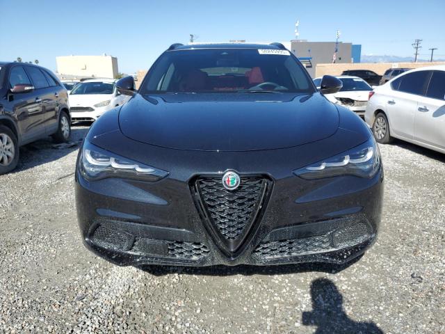 ZASPAKBN3R7D79474 - 2024 ALFA ROMEO STELVIO TI BLACK photo 5