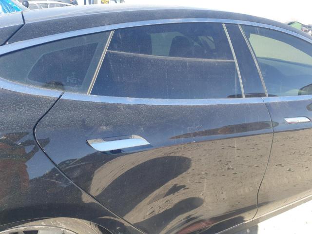 5YJSA1DP1DFP13810 - 2013 TESLA MODEL S შავი ფოტო 10