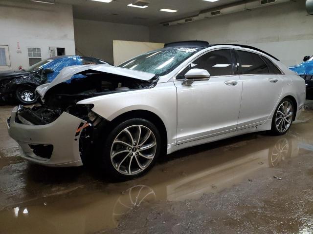 3LN6L5F98JR619981 - 2018 LINCOLN MKZ RESERVE ვერცხლისფერი ფოტო 1