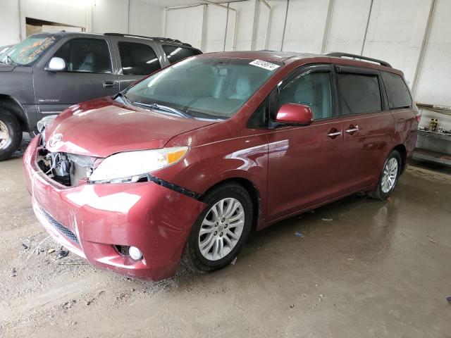 5TDYK3DC1FS558173 - 2015 TOYOTA SIENNA XLE BURGUNDY photo 1