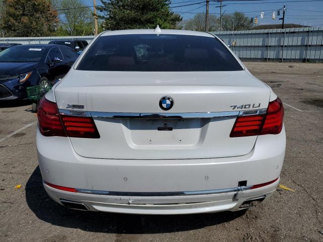 WBAYF4C55DDE23932 - 2013 BMW 740 LXI WHITE photo 6