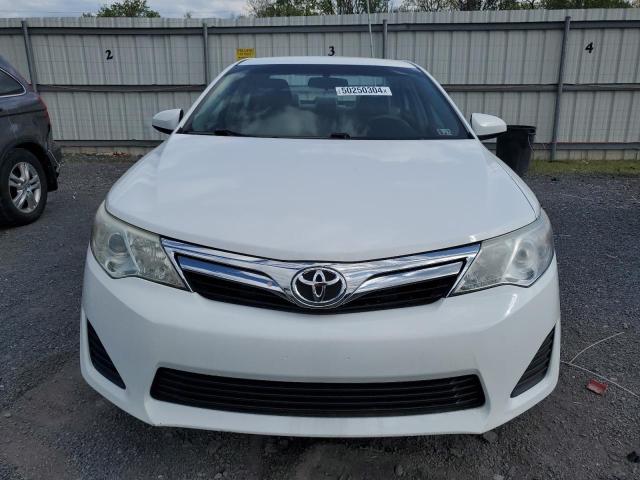 4T1BF1FK3DU275653 - 2013 TOYOTA CAMRY L WHITE photo 5