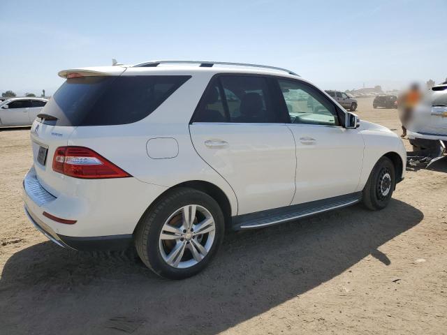 4JGDA0EB5FA471276 - 2015 MERCEDES-BENZ ML 250 BLUETEC WHITE photo 3