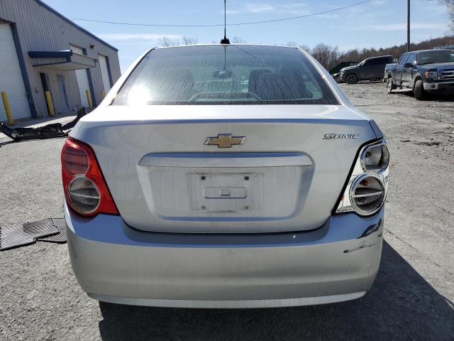 1G1JA5SG5F4146087 - 2015 CHEVROLET SONIC LS SILVER photo 6