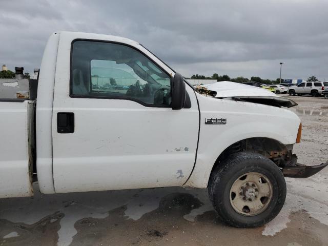 1FTSF21P37EB50809 - 2007 FORD F250 SUPER DUTY WHITE photo 10