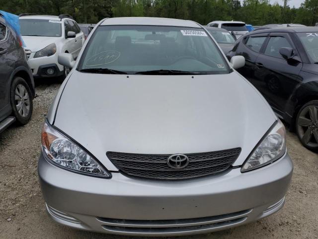 4T1BE32K74U365196 - 2004 TOYOTA CAMRY LE SILVER photo 5