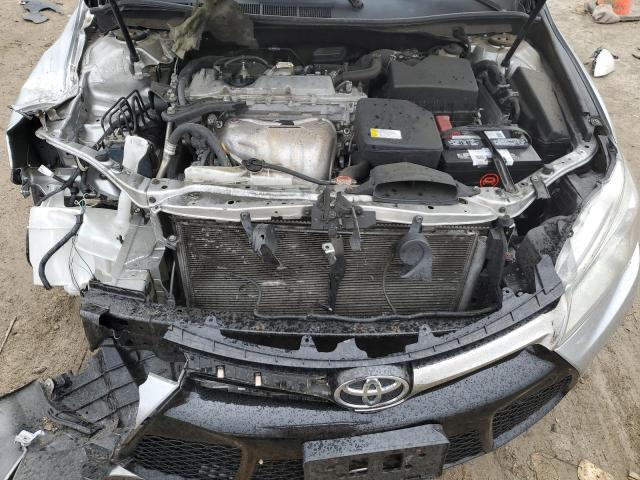 4T1BF1FKXGU140531 - 2016 TOYOTA CAMRY LE SILVER photo 11